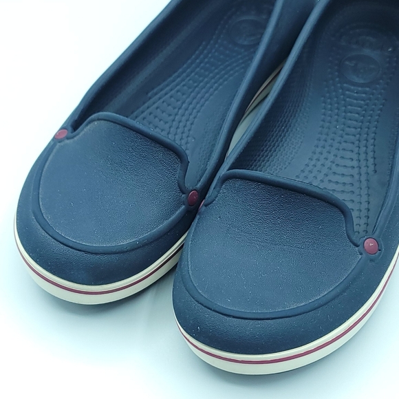 CROCS Casual Flats Slip On Ladies Size 6, Navy Blue Red White. - Picture 9 of 14